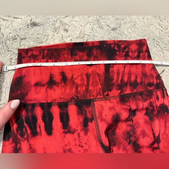 Lululemon align pant II 25” size 4 game day red black multi - Picture 5 of 8